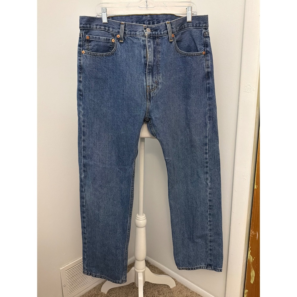 Levis 505 Regular Fit Jeans Mens 36x29 Medium Wash Blue Straight Leg Denim